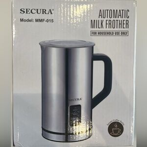 Electric milk frother